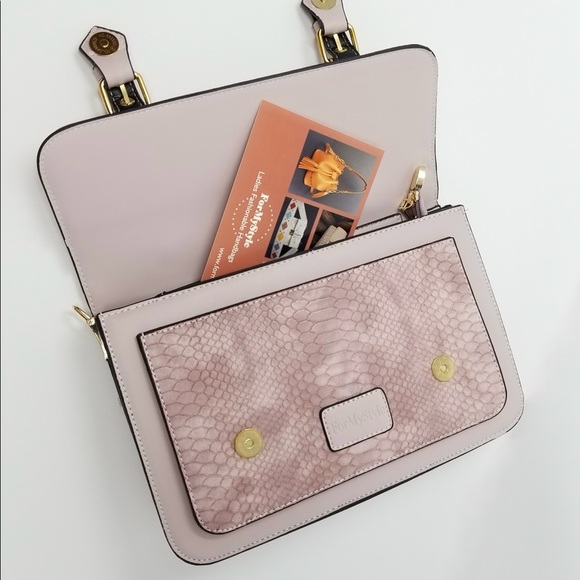 Light Pink Fashion Handbag - Picture 2 of 3